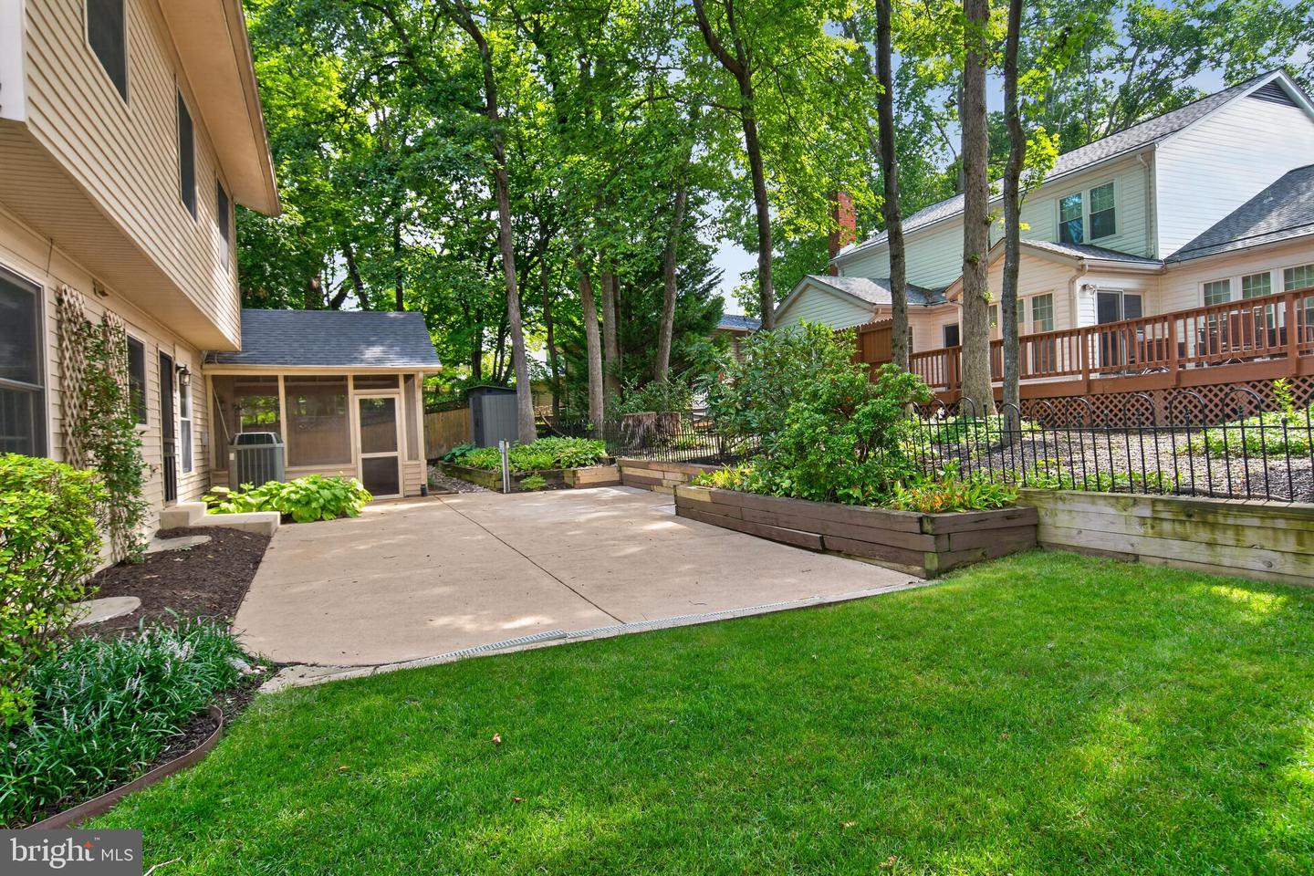 8811 Hayload Ct Property Photo 43