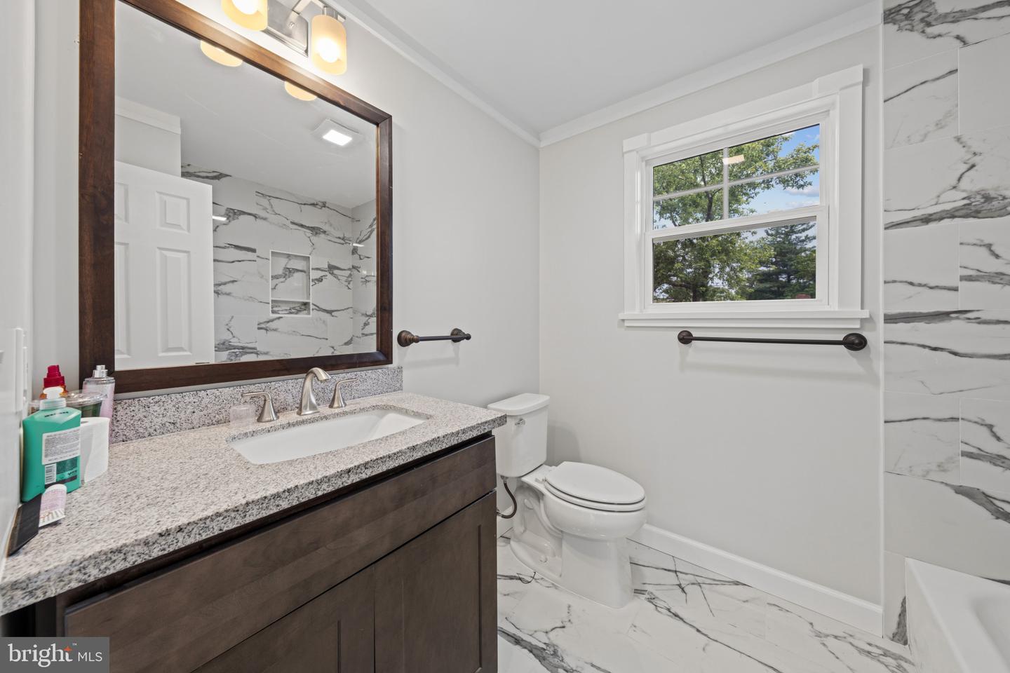 6467 Third St Property Photo 19