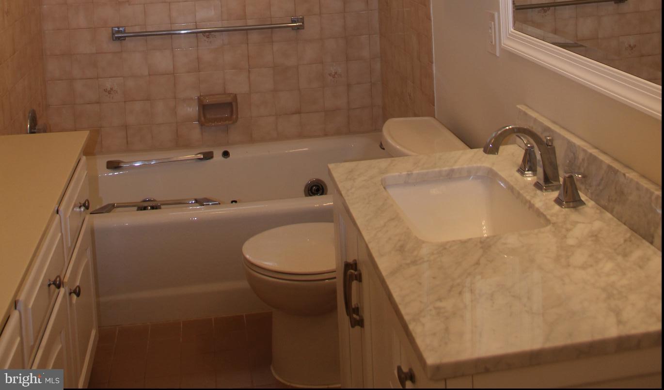 1103 Delf Dr Property Photo 11
