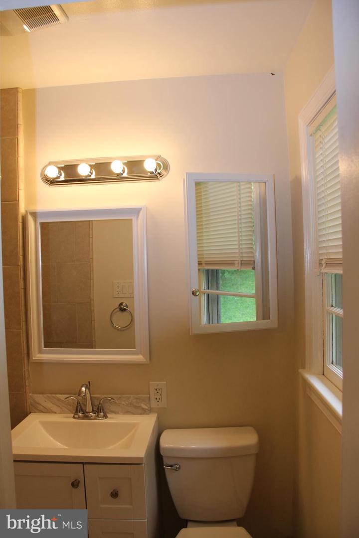 1103 Delf Dr Property Photo 20