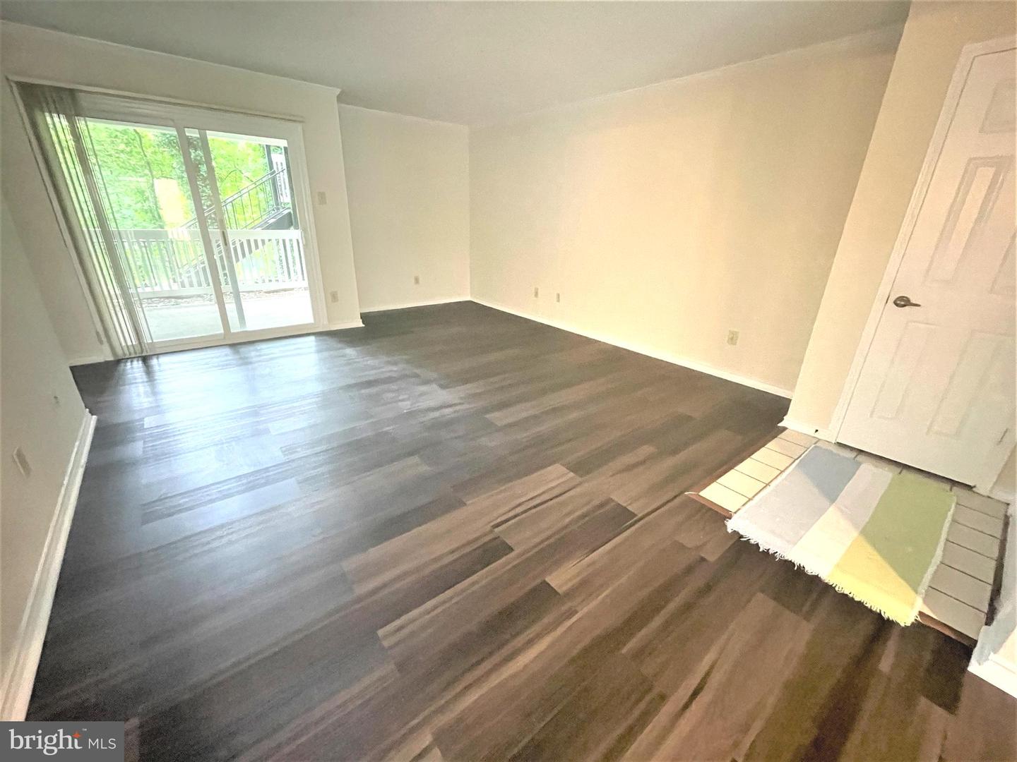 1505 Lincoln Way #101 Property Photo 10
