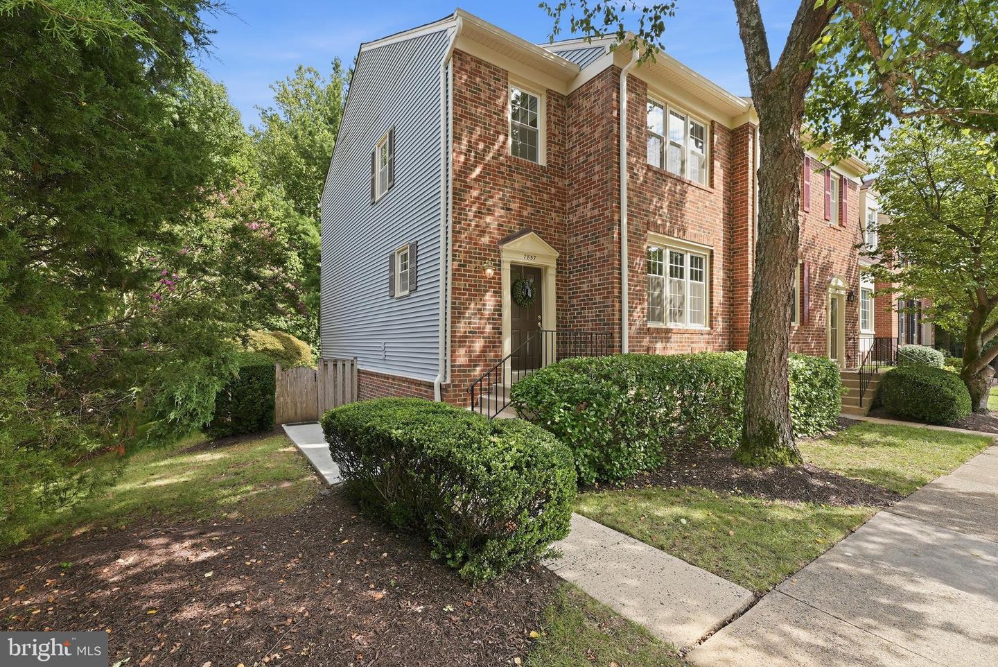 7857 Hampton Village Pass Property Photo 2