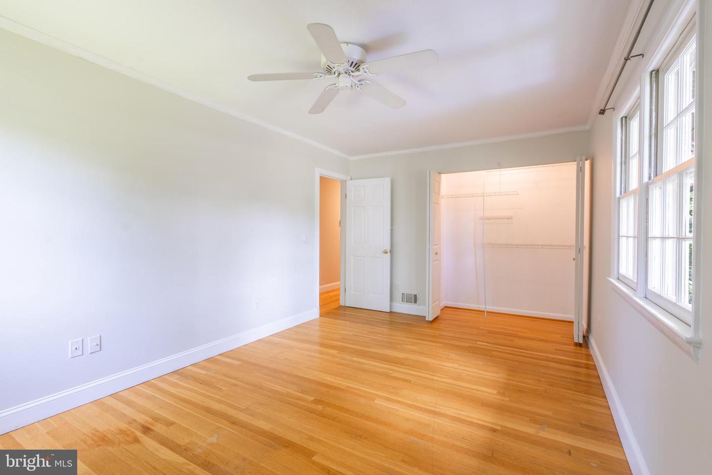 9908 Minburn St Property Photo 13