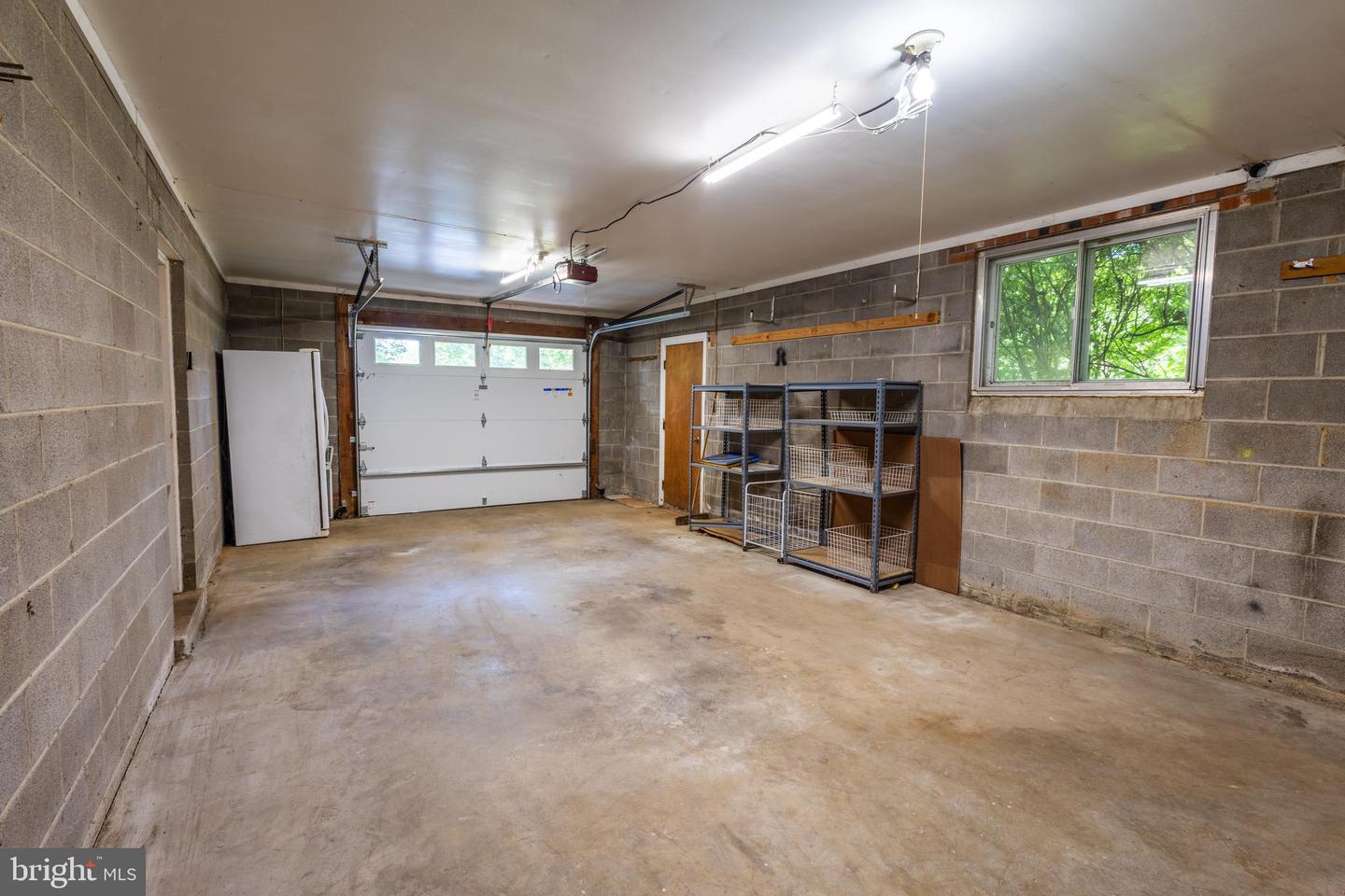 9908 Minburn St Property Photo 21