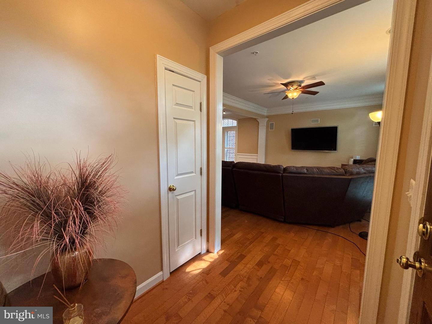 8006 Reserve Way Property Photo 4