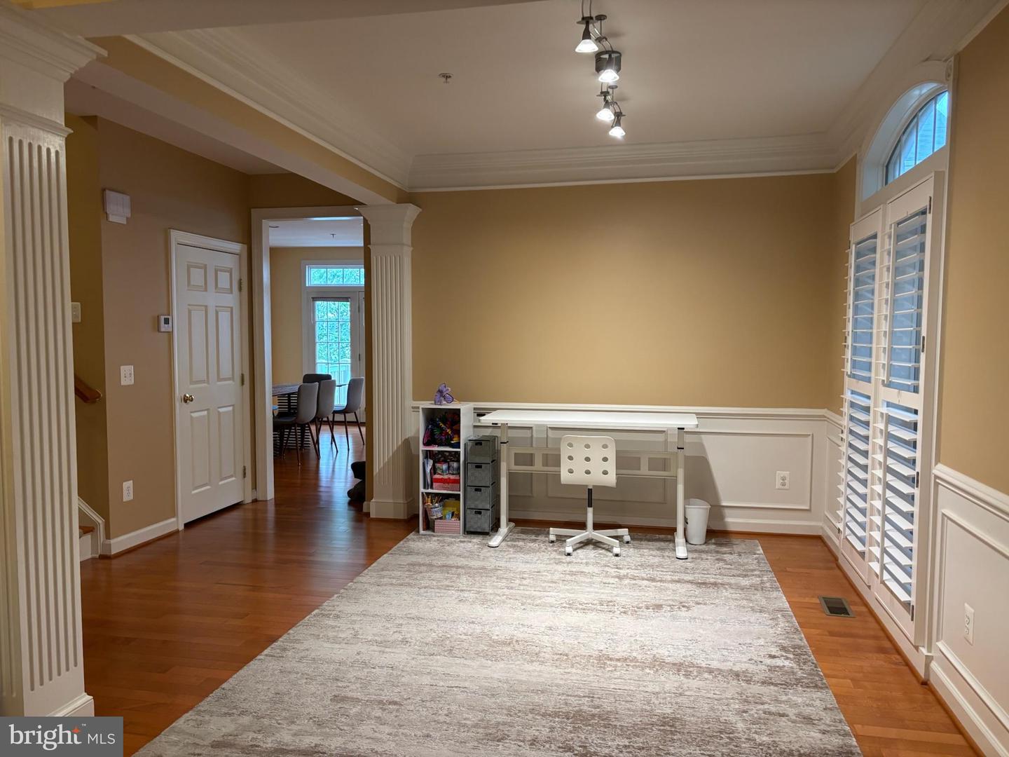 8006 Reserve Way Property Photo 8