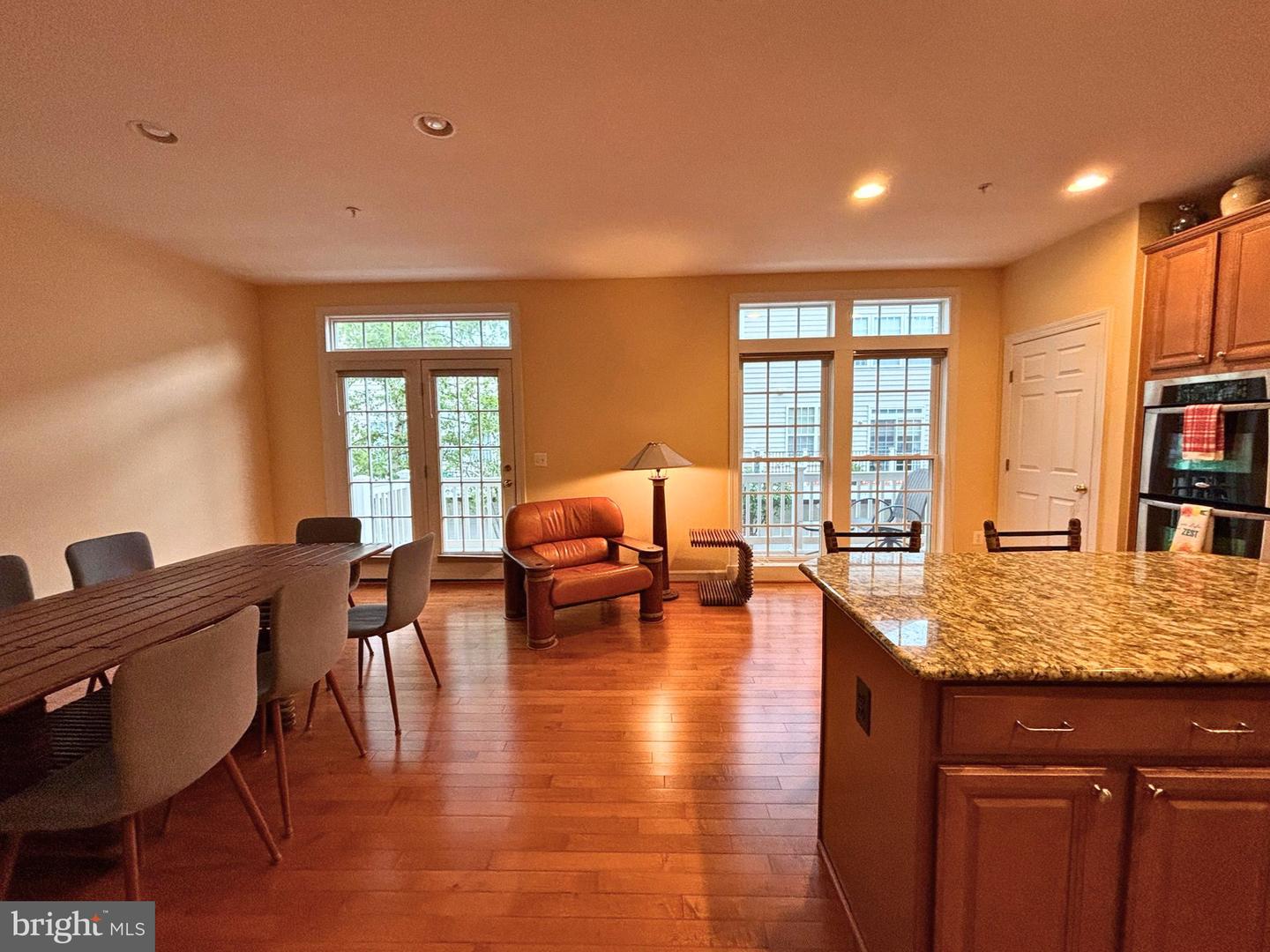 8006 Reserve Way Property Photo 11