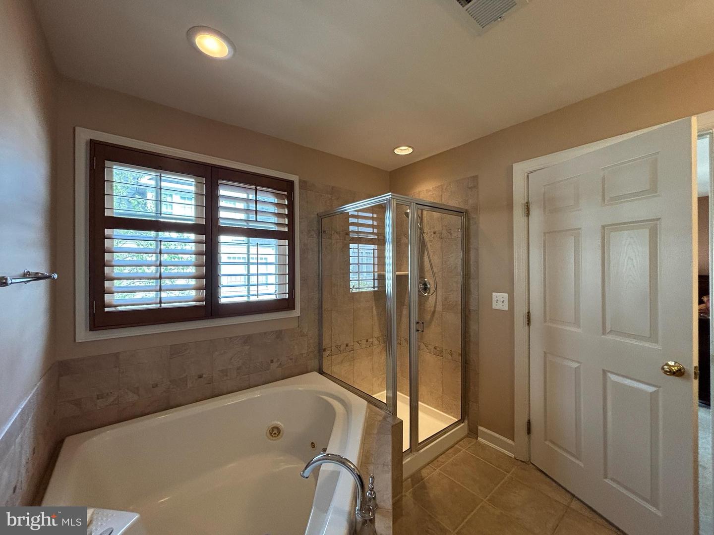 8006 Reserve Way Property Photo 27