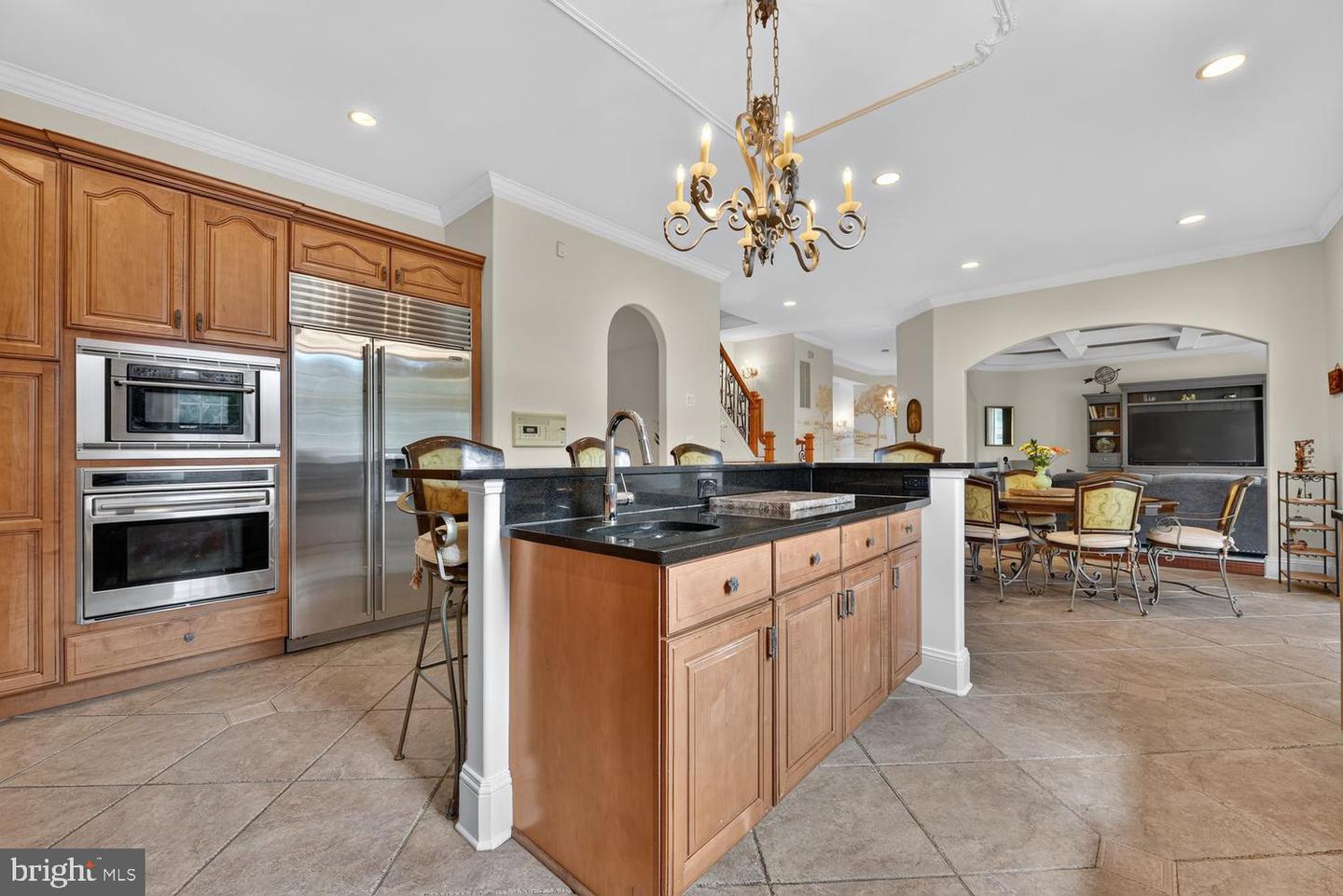 6245 Linway Ter Property Photo 18