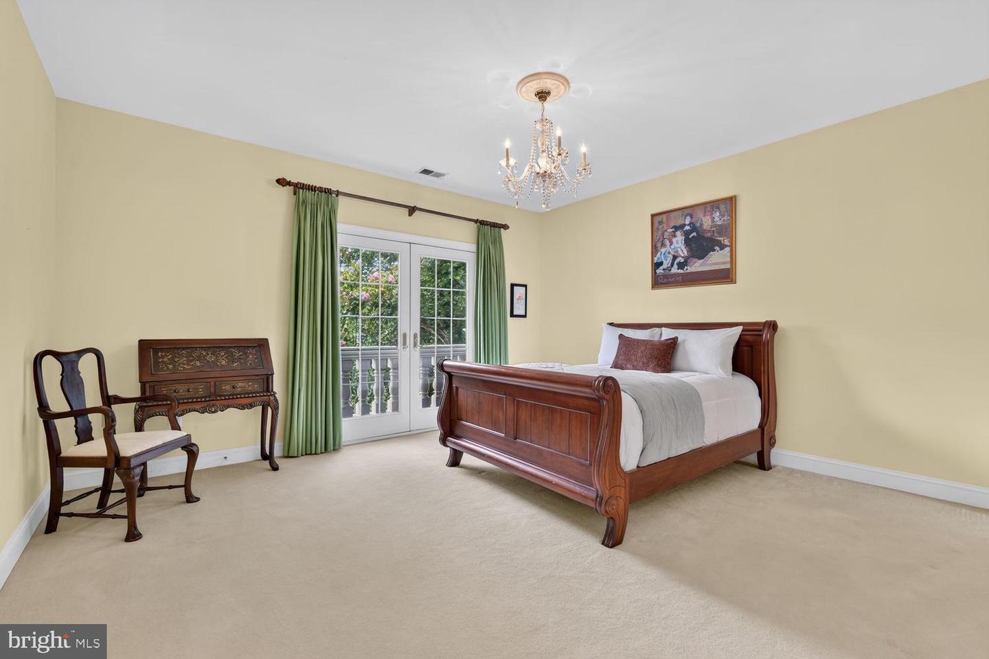 6245 Linway Ter Property Photo 36