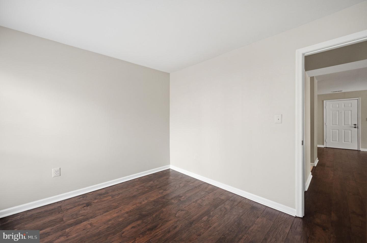 6911 Mary Caroline Cir #a Property Photo 16
