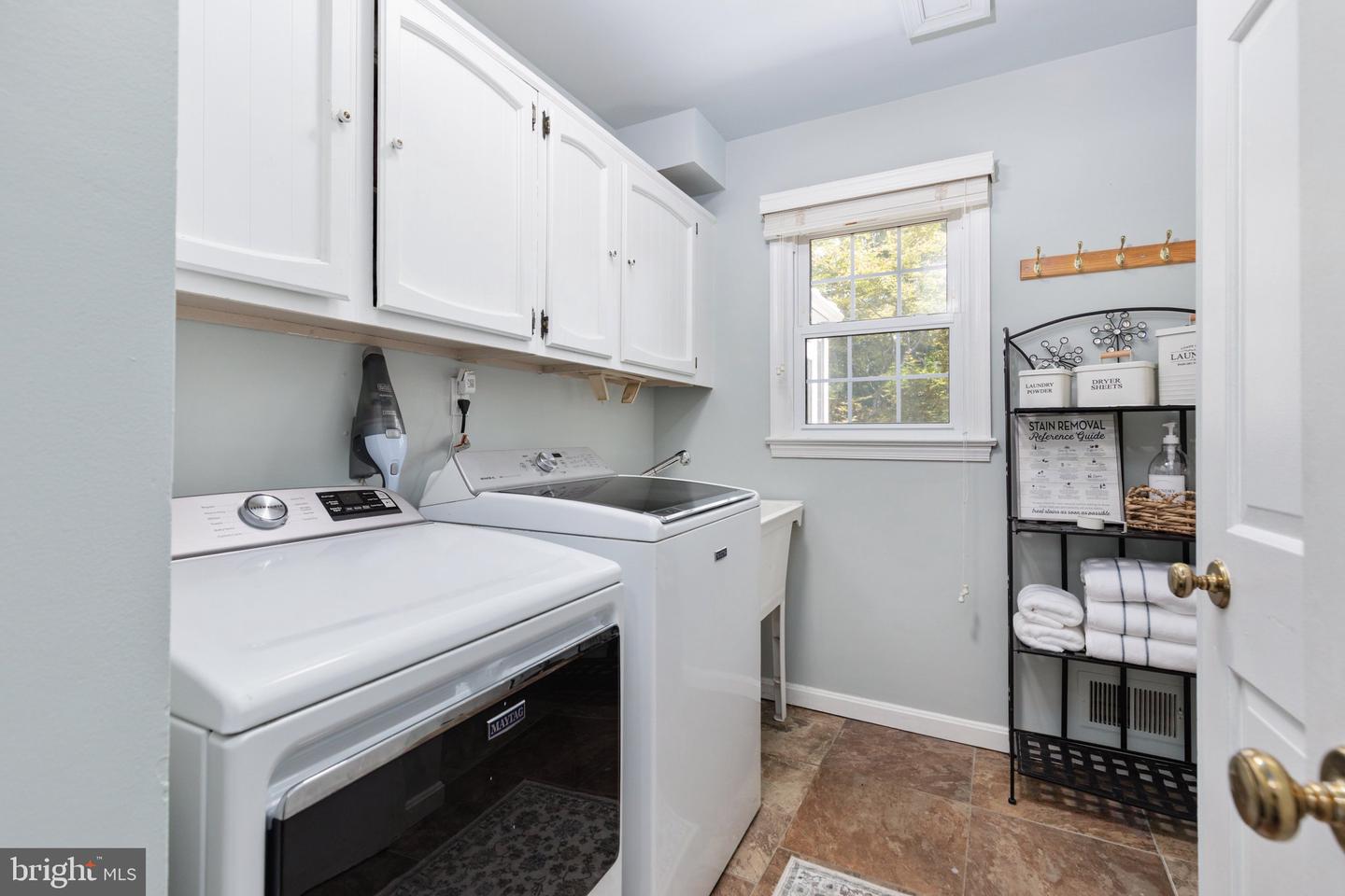 10618 Shadow Ln Property Photo 24