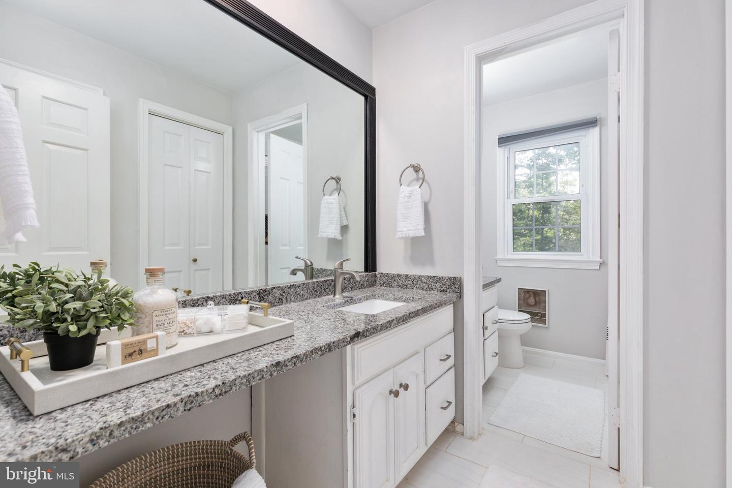 10618 Shadow Ln Property Photo 28