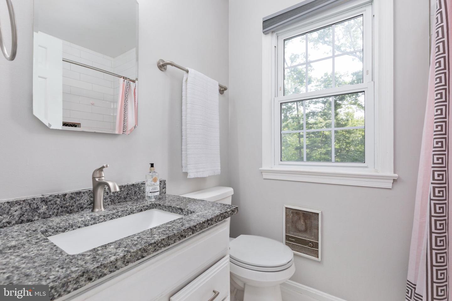 10618 Shadow Ln Property Photo 29