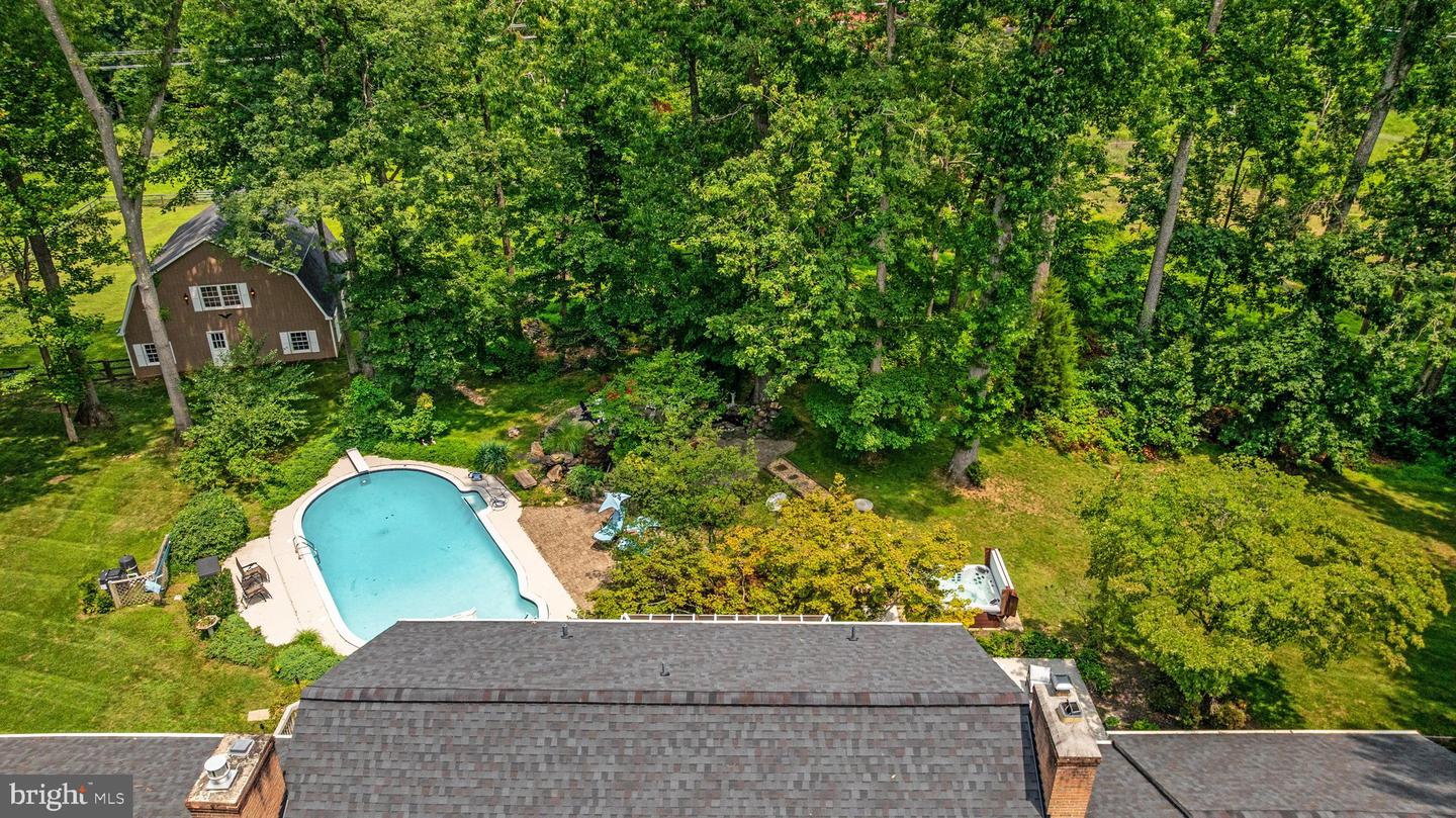 10618 Shadow Ln Property Photo 65