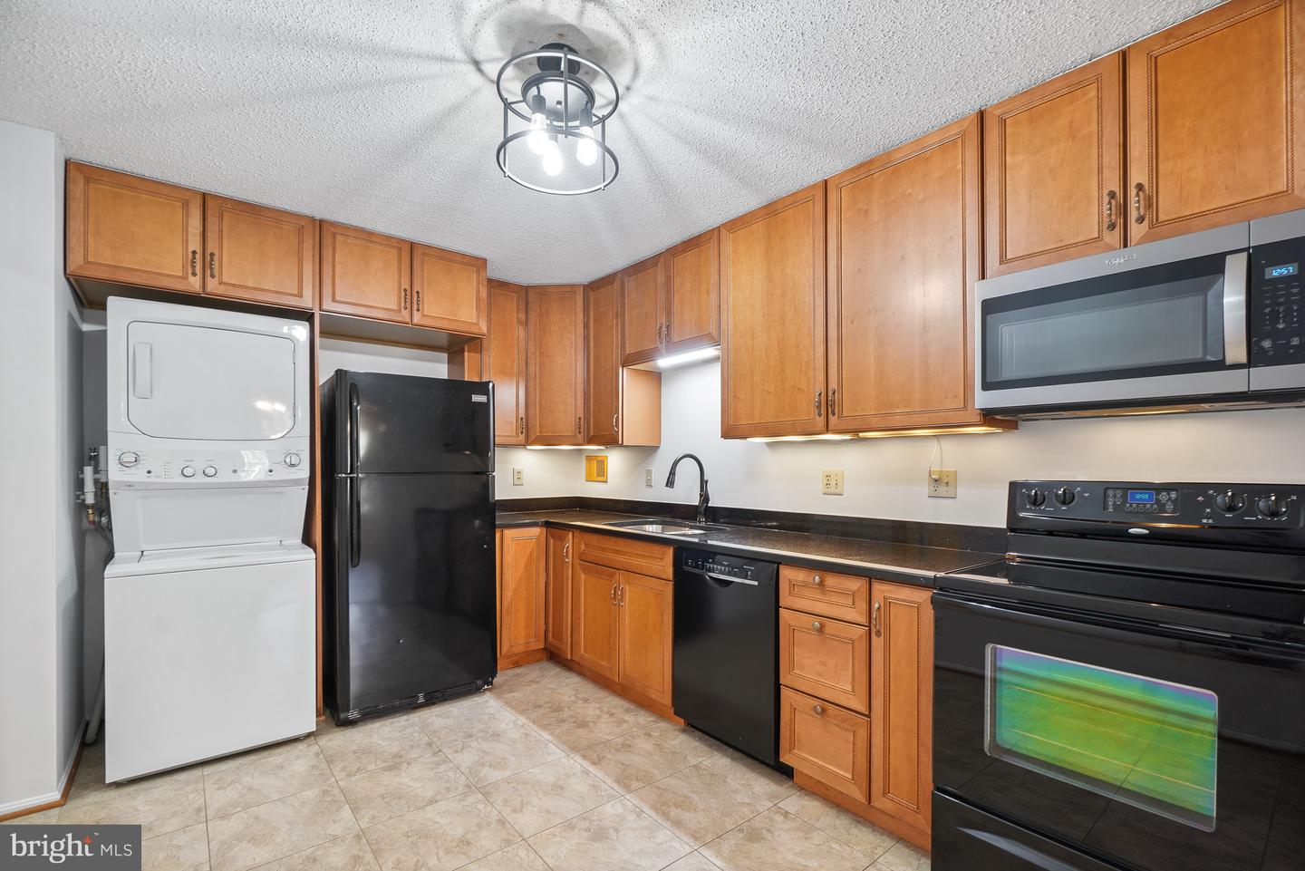 5902 Mount Eagle Dr #315 Property Photo 11