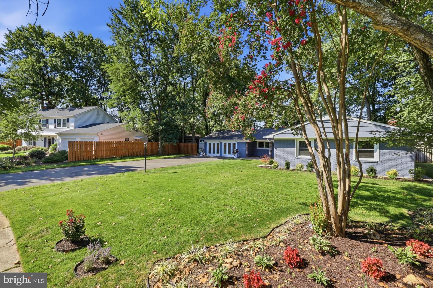 4140 POINT HOLLOW LN Property Photo 1