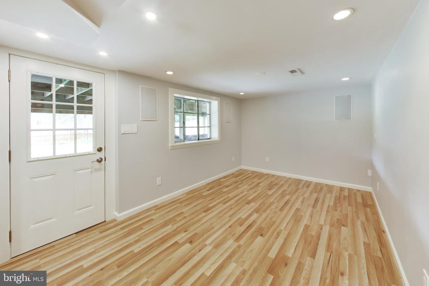 7217 Wilburdale Dr Property Photo 25