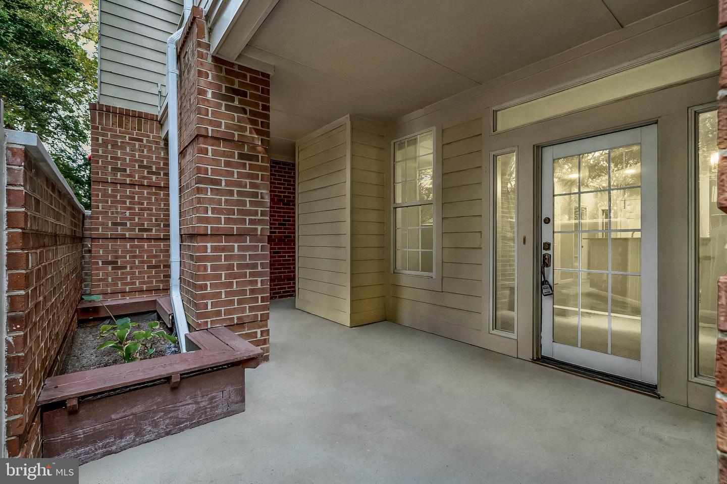 1319 Garden Wall Ct #404 Property Photo 18
