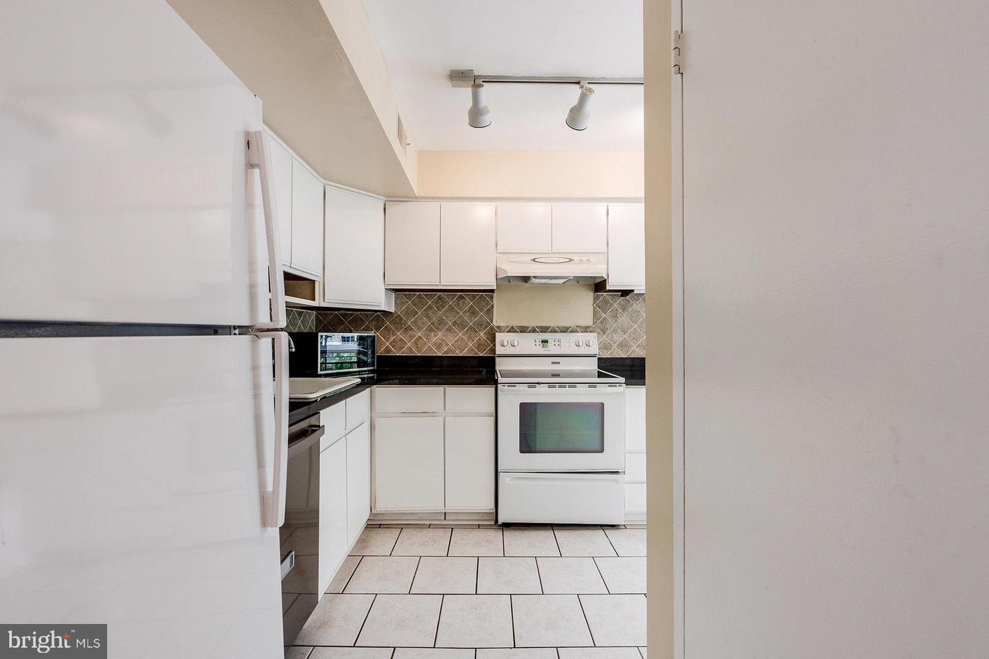 4627 Logsdon Dr #51 Property Photo 18