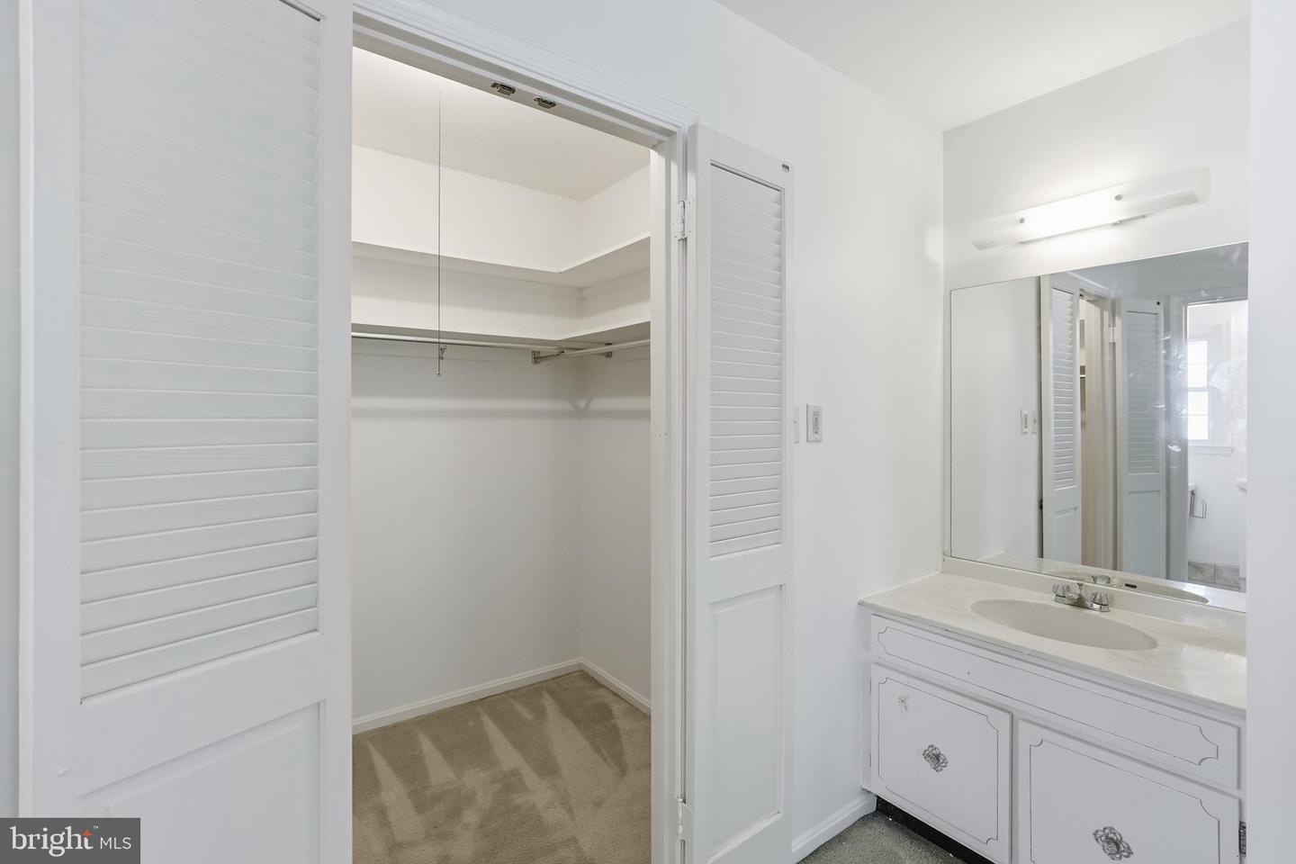 709 Mckinley St Ne Property Photo 27