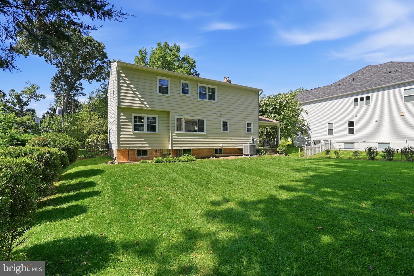 709 Mckinley St Ne Property Photo 40