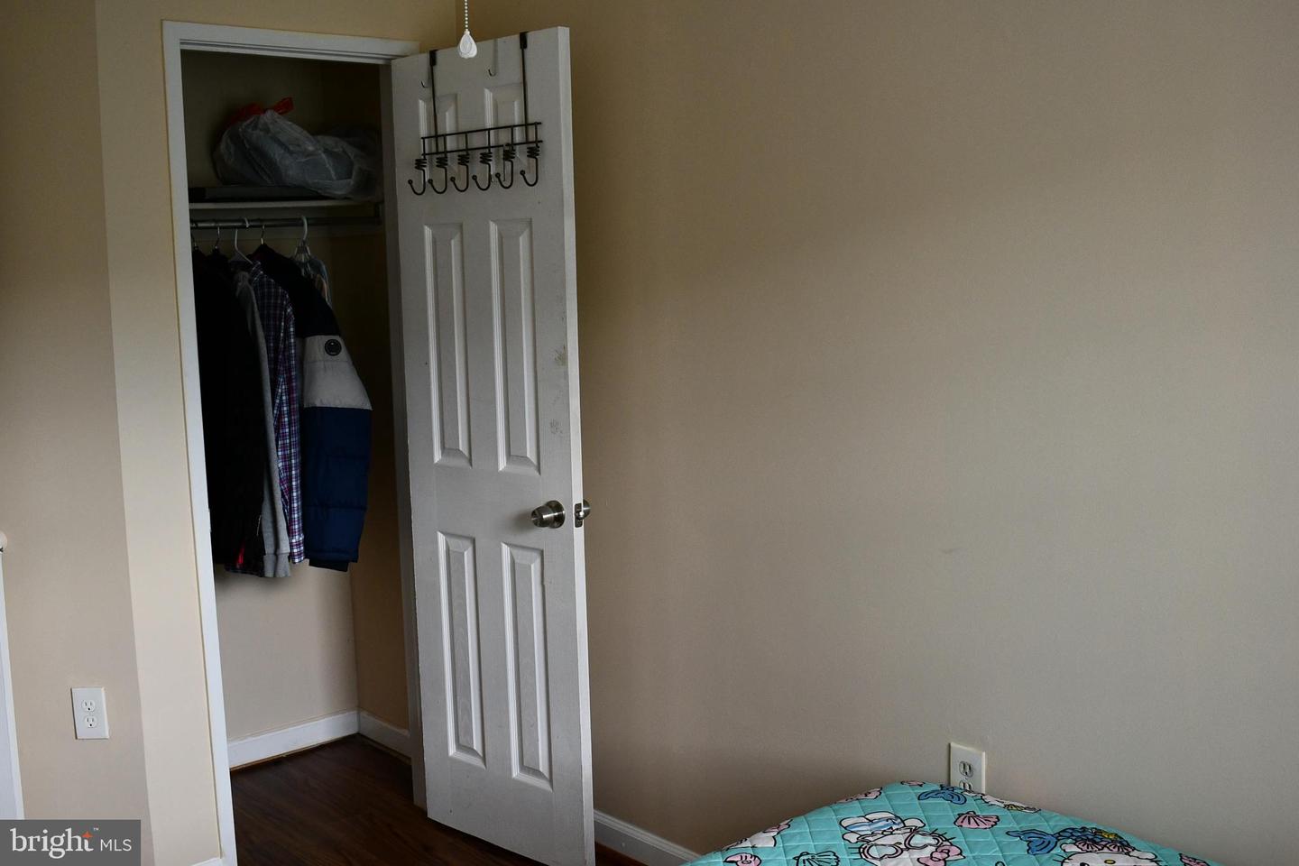 8650 Venoy Ct Property Photo 21