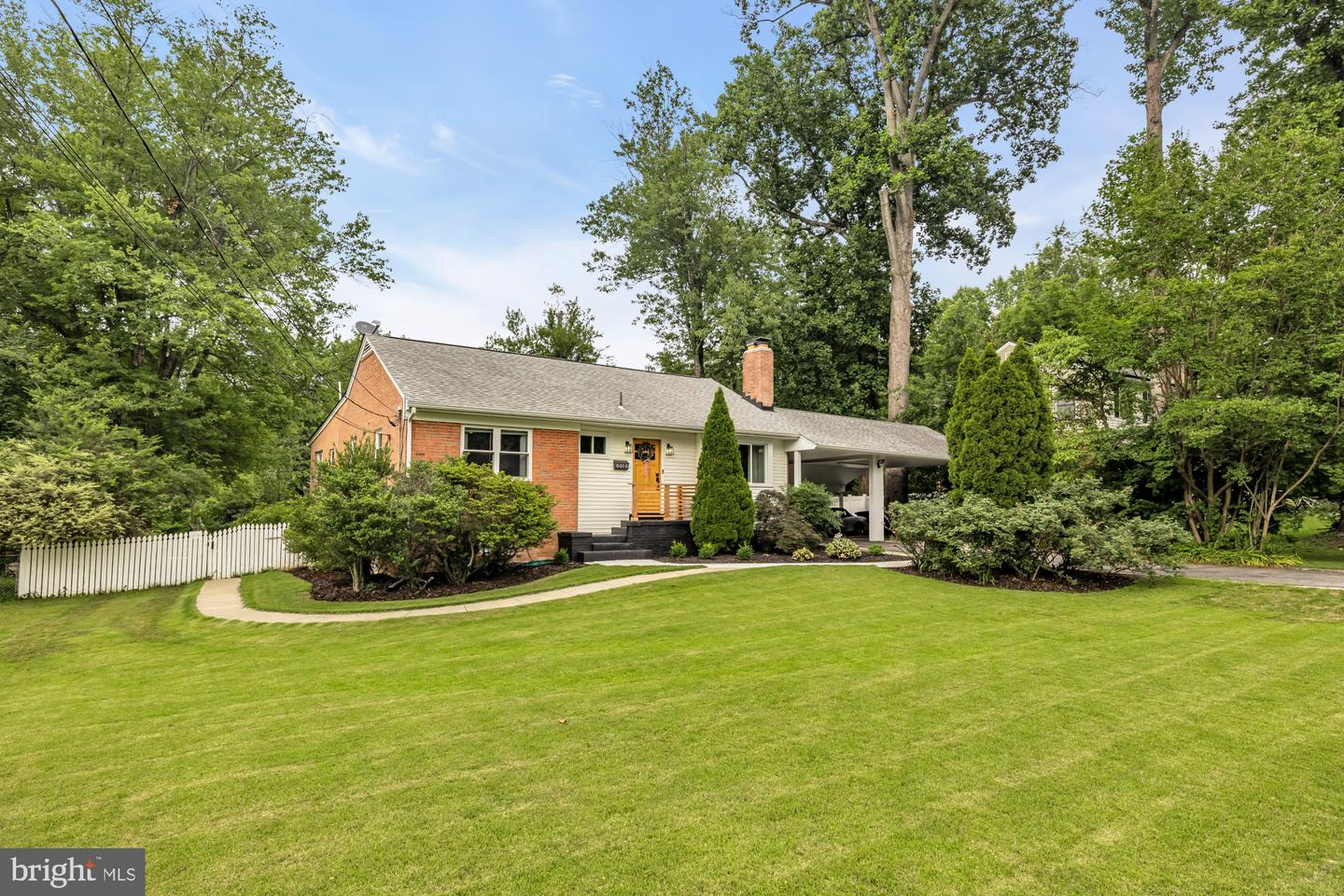 6616 Kerns Rd Property Photo 1