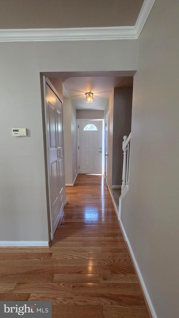 9529 Cherry Oak Ct Property Photo 4