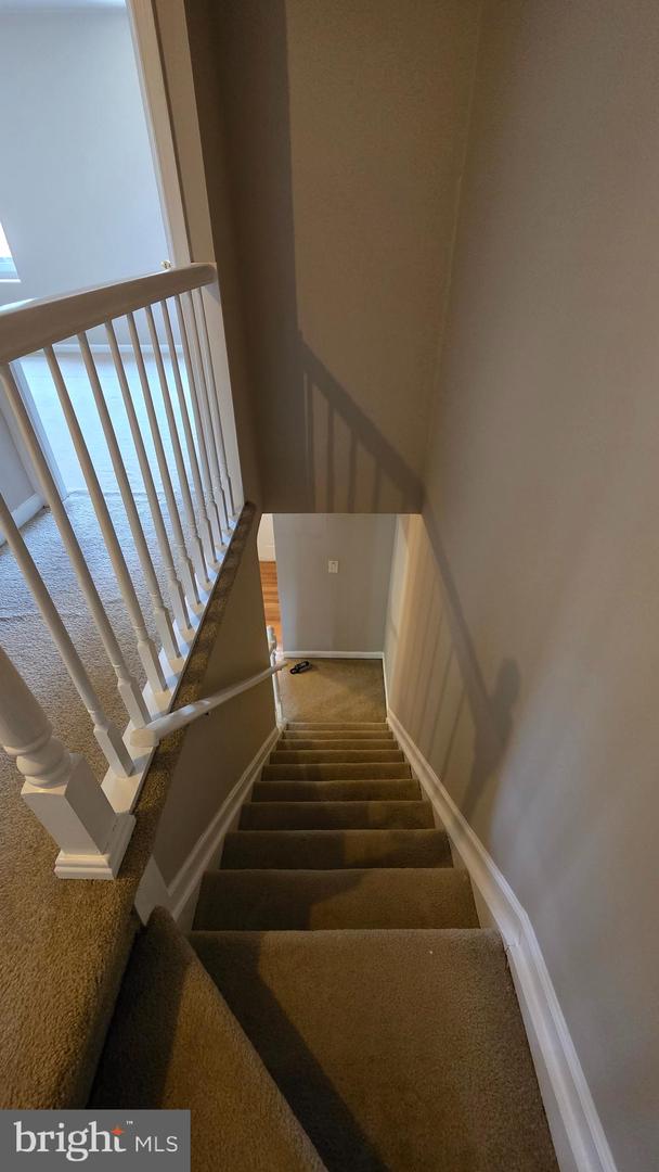 9529 Cherry Oak Ct Property Photo 14