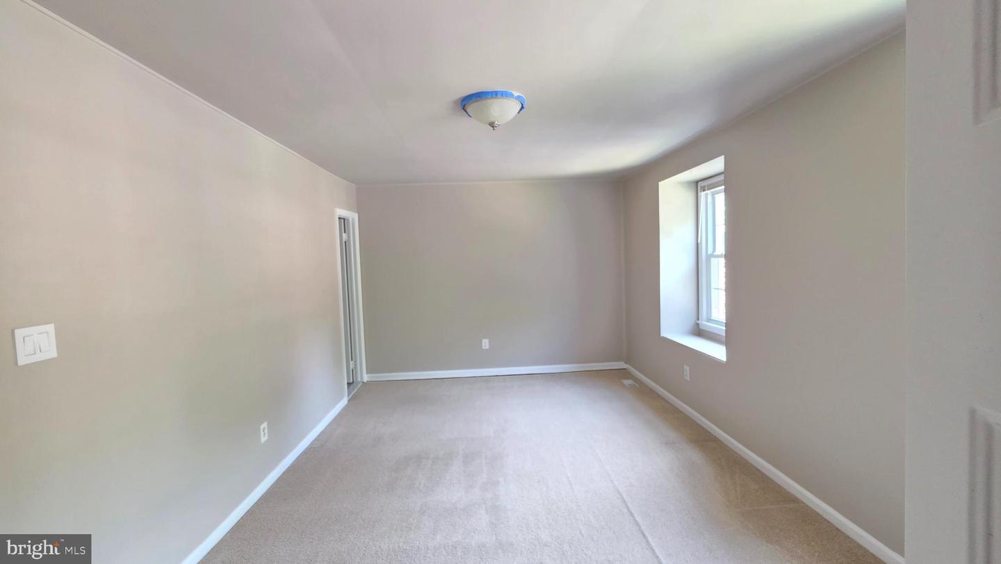 9529 Cherry Oak Ct Property Photo 17