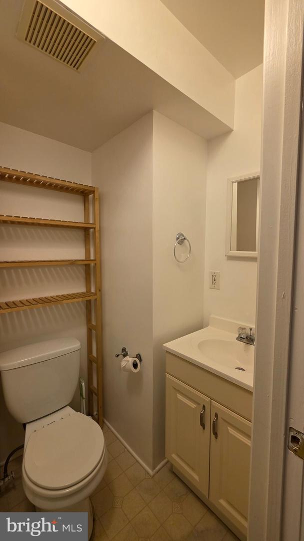 9529 Cherry Oak Ct Property Photo 31