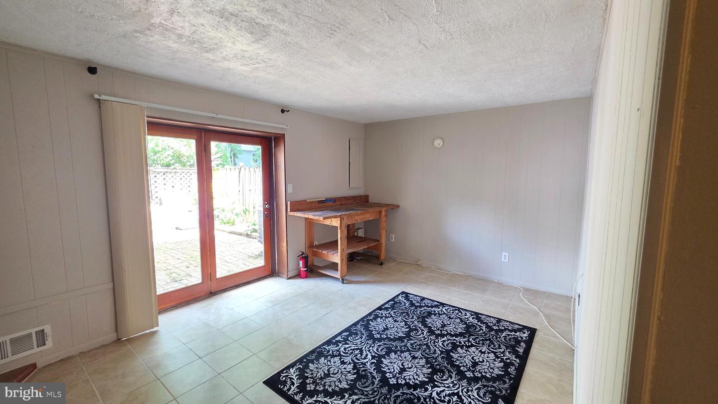 9529 Cherry Oak Ct Property Photo 34