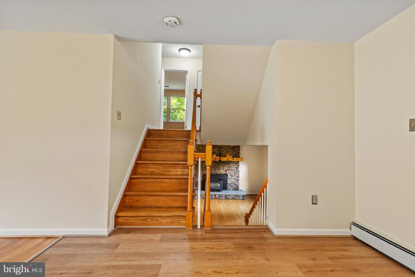 6907 Clifton Rd Property Photo 29