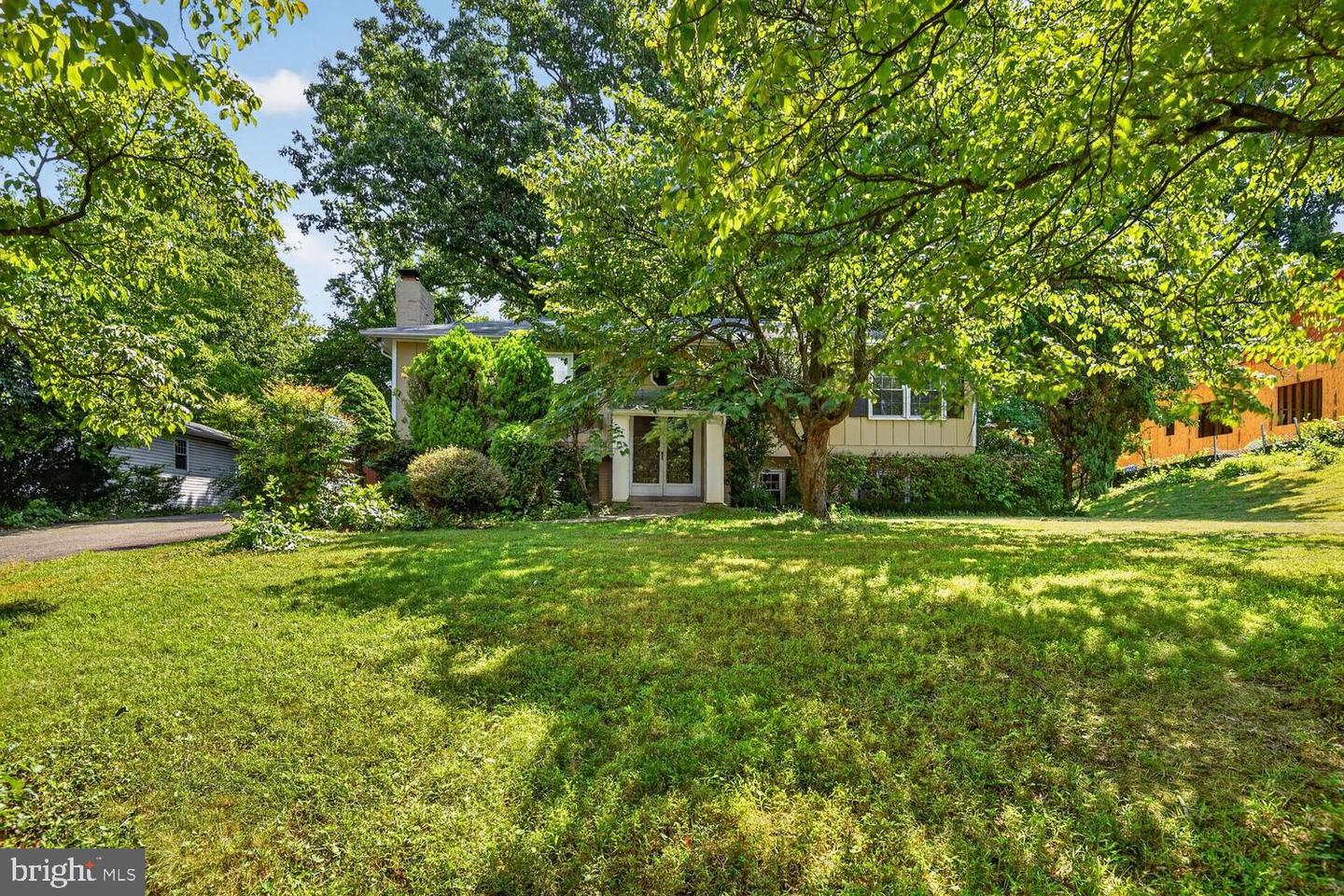 3409 Beverly Dr Property Photo 1