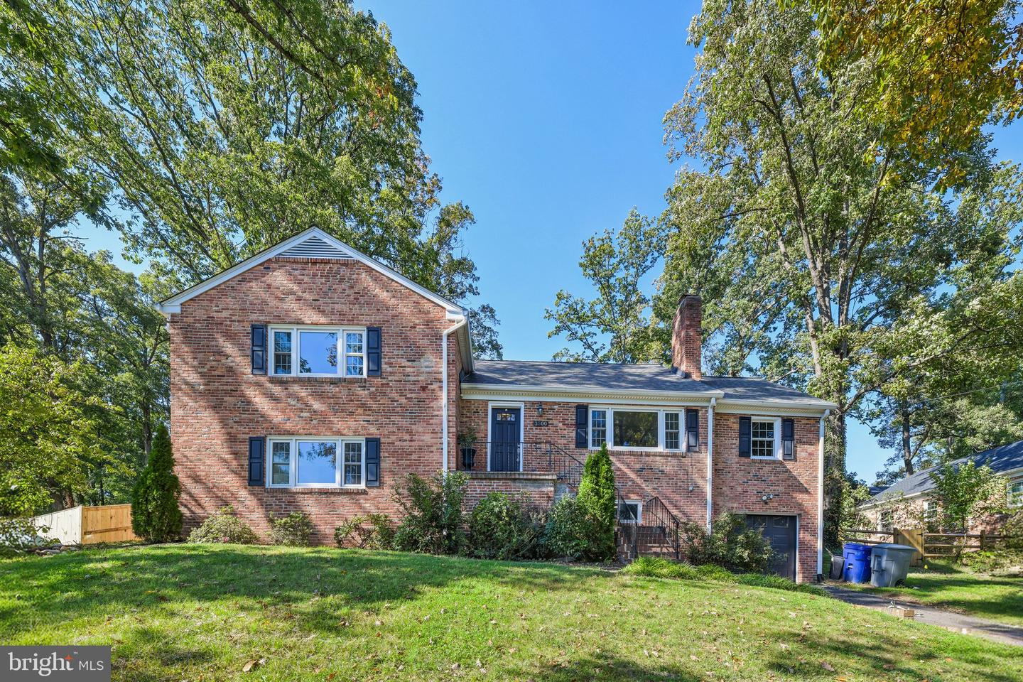 3500 WOODSIDE RD Property Photo 1