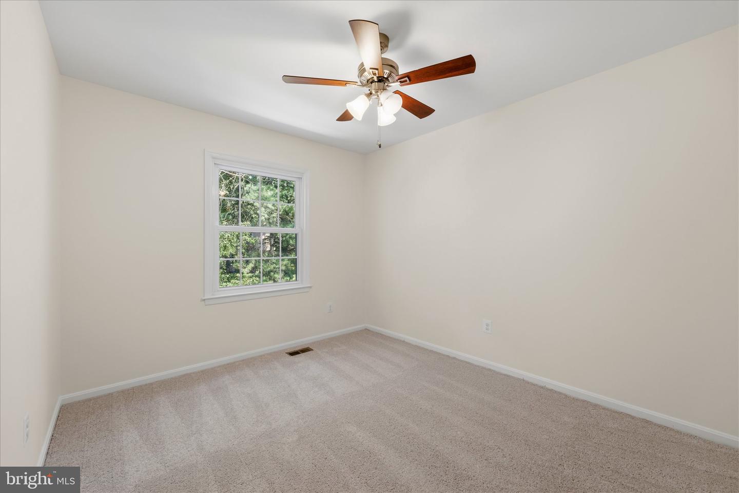 8565 Tyrolean Way Property Photo 21