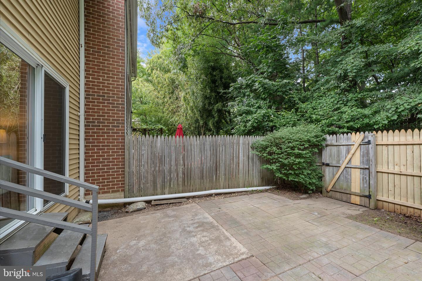 8565 Tyrolean Way Property Photo 29