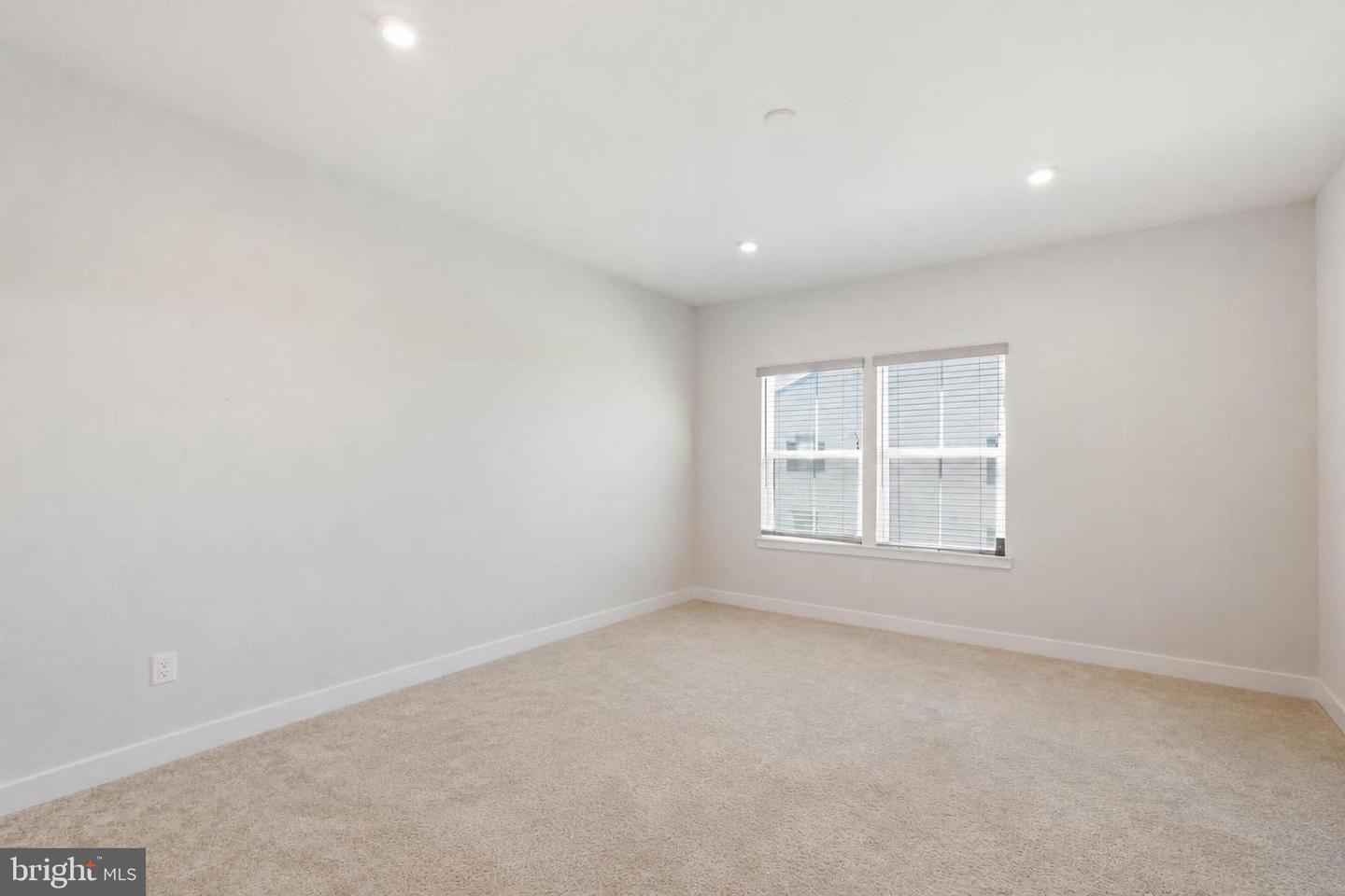 13993 Airfoil Rd Property Photo 32