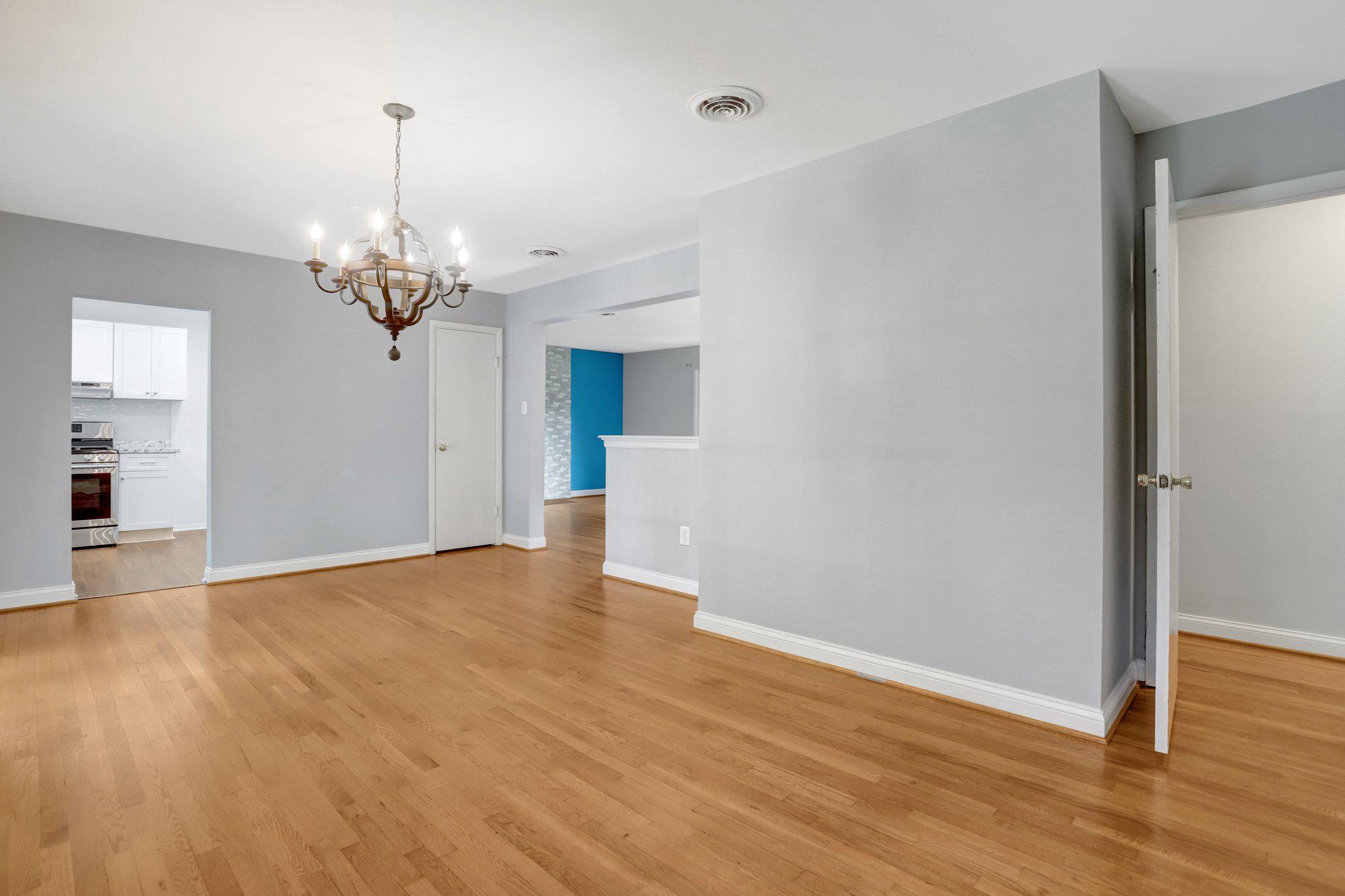 6622 The Parkway Pkwy Property Photo 16