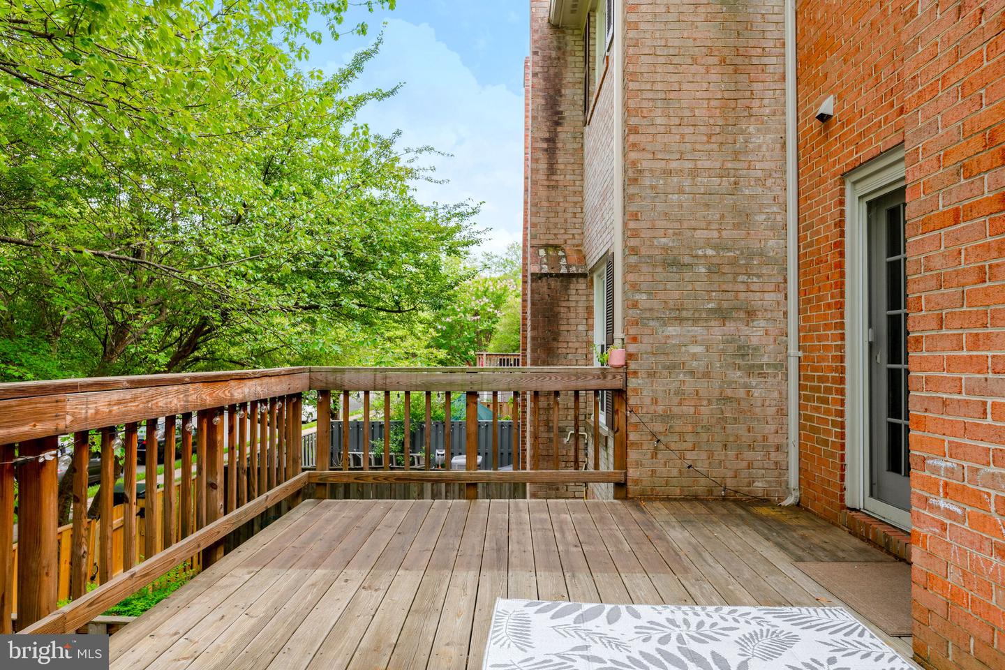 8207 Cedar Landing Ct Property Photo 14