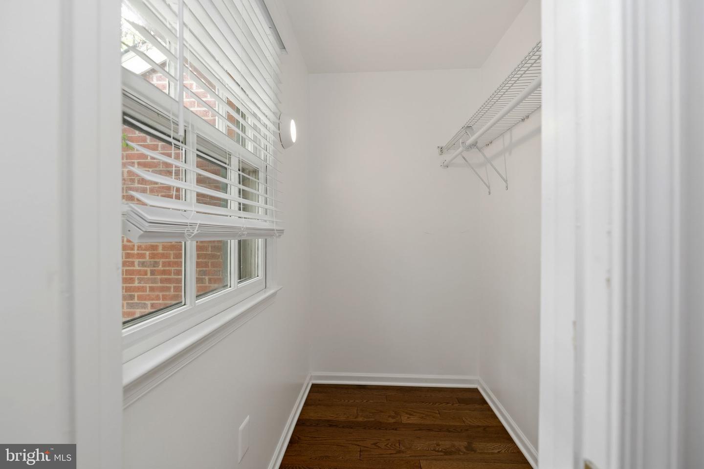 8207 Cedar Landing Ct Property Photo 24