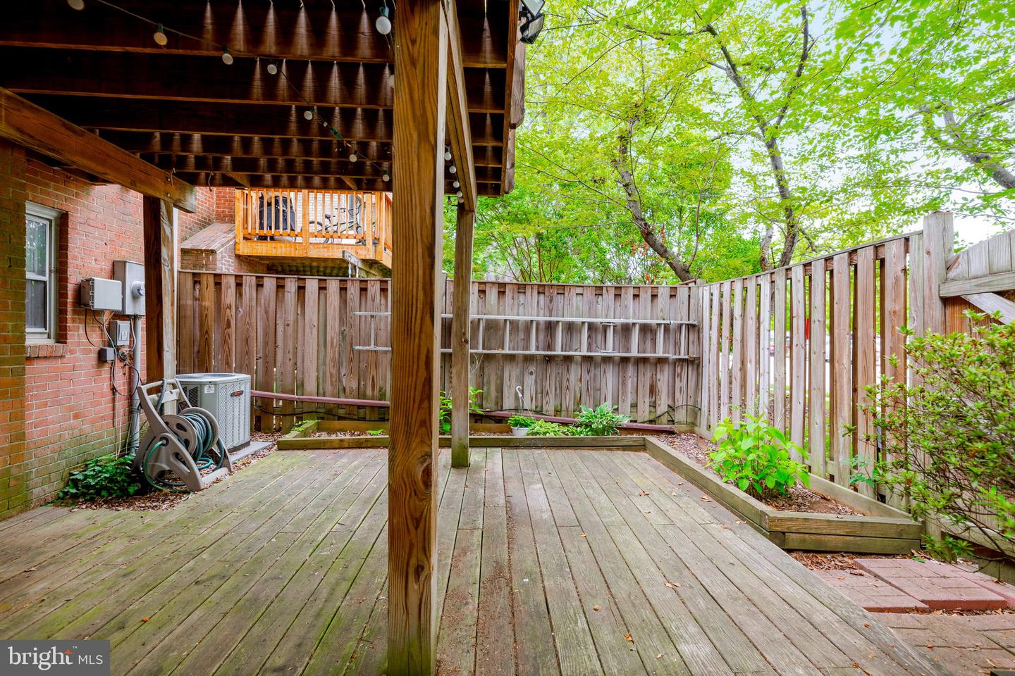 8207 Cedar Landing Ct Property Photo 42