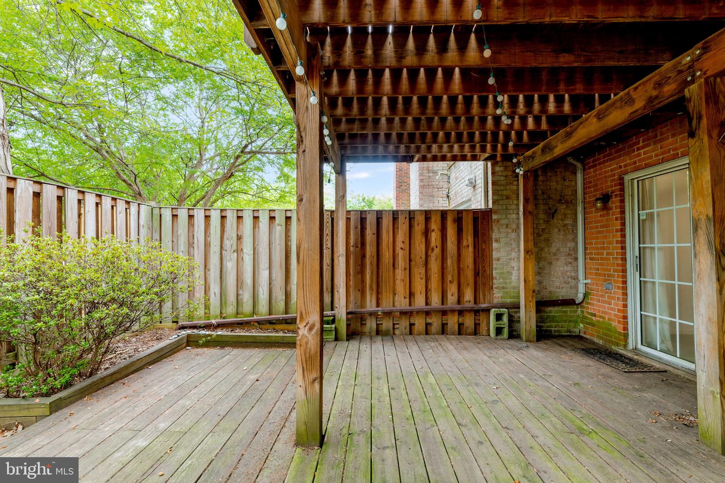8207 Cedar Landing Ct Property Photo 43