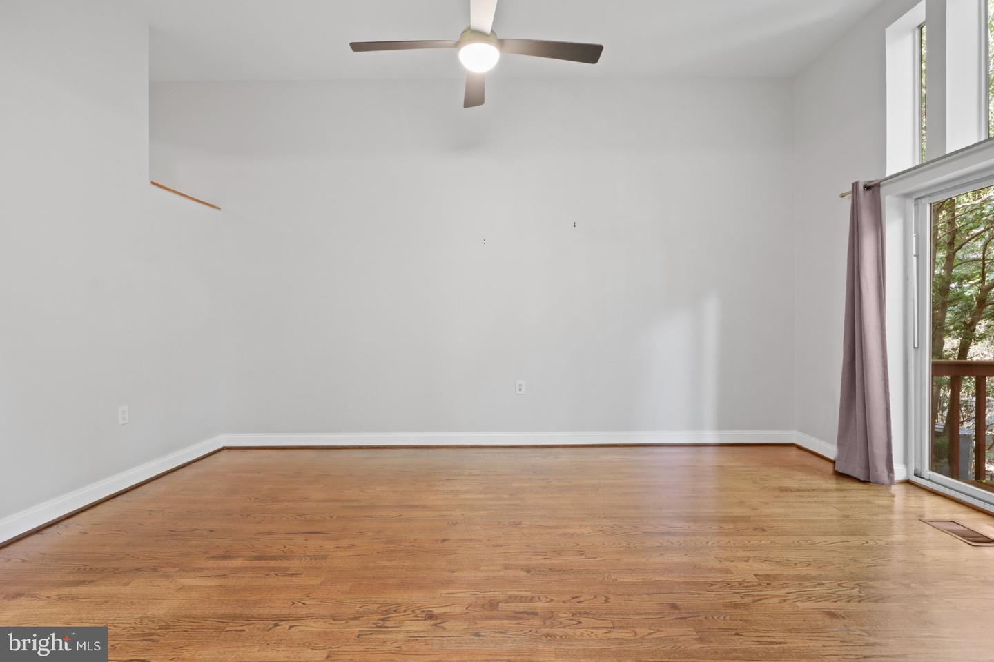 1595 Inlet Ct Property Photo 8
