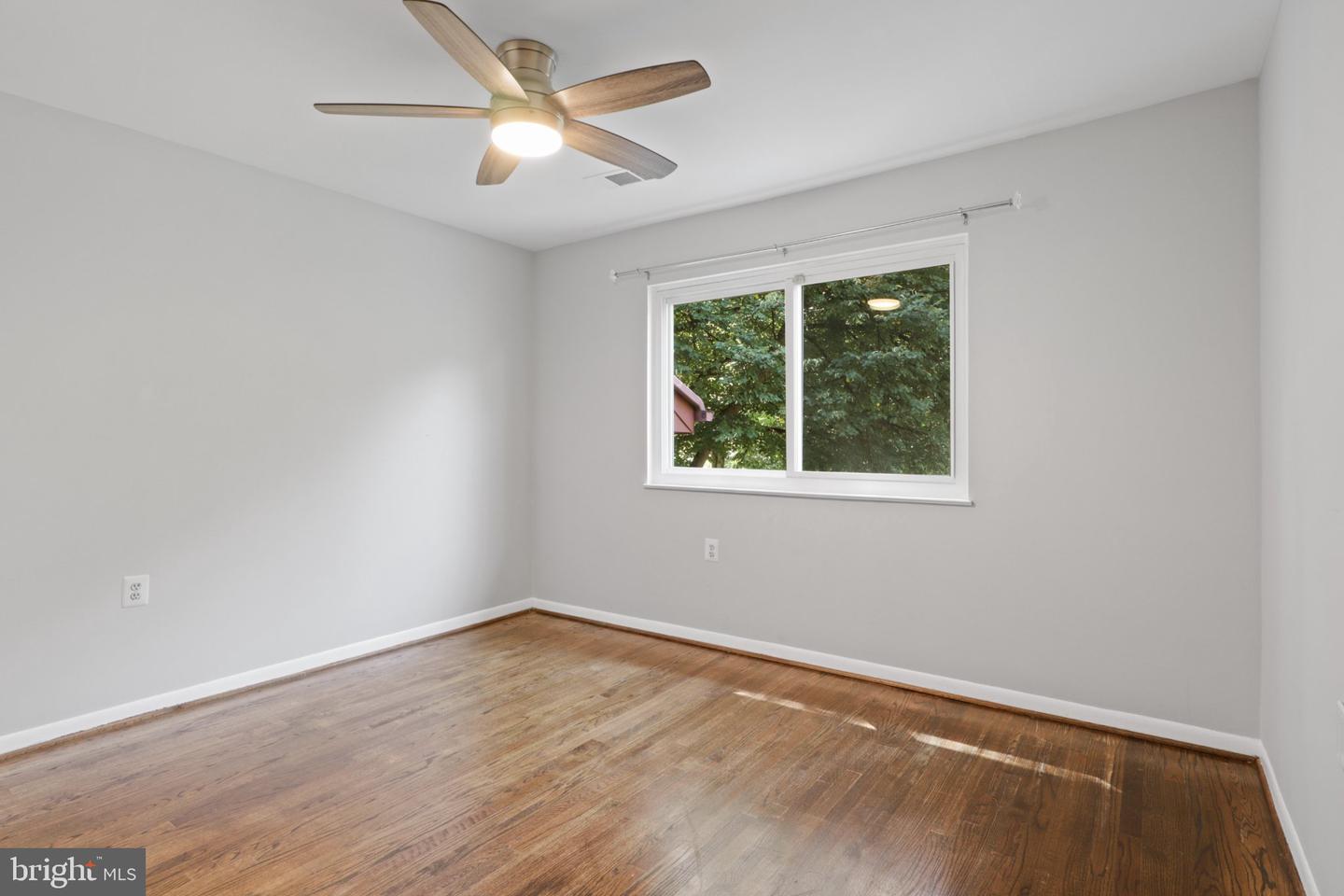 1595 Inlet Ct Property Photo 26