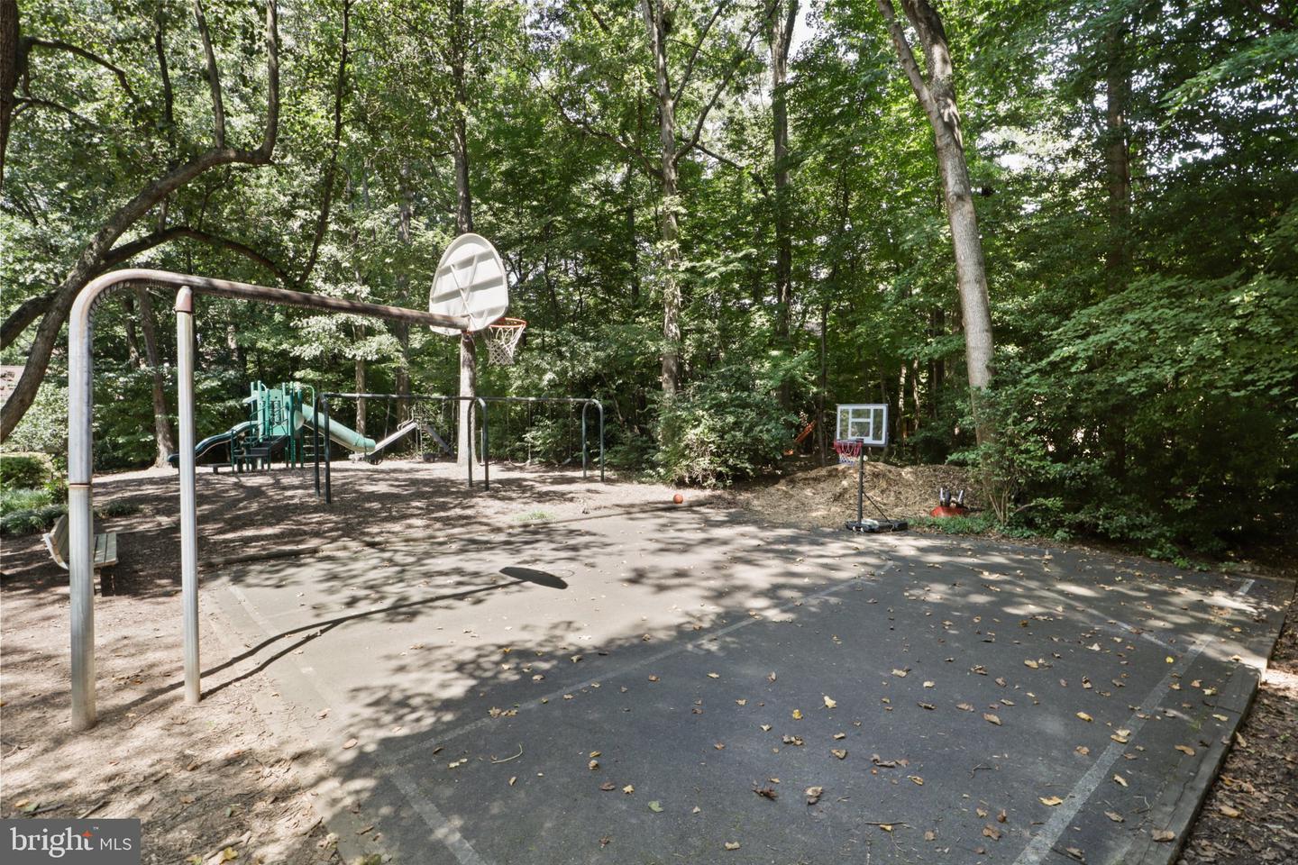 1595 Inlet Ct Property Photo 40