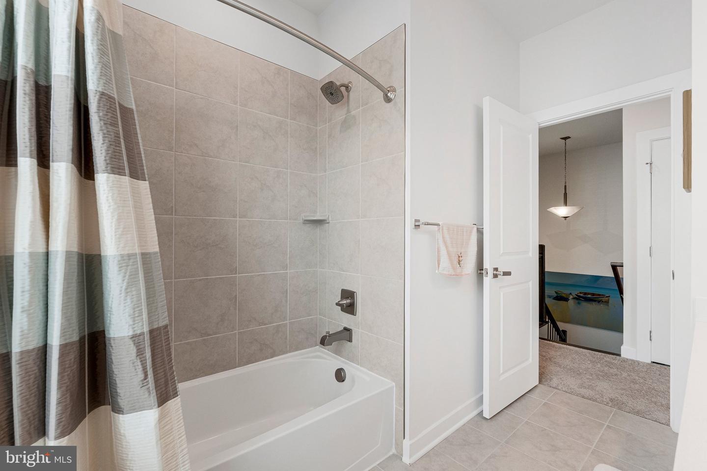 14057 Sunrise Valley Dr #9b Property Photo 19