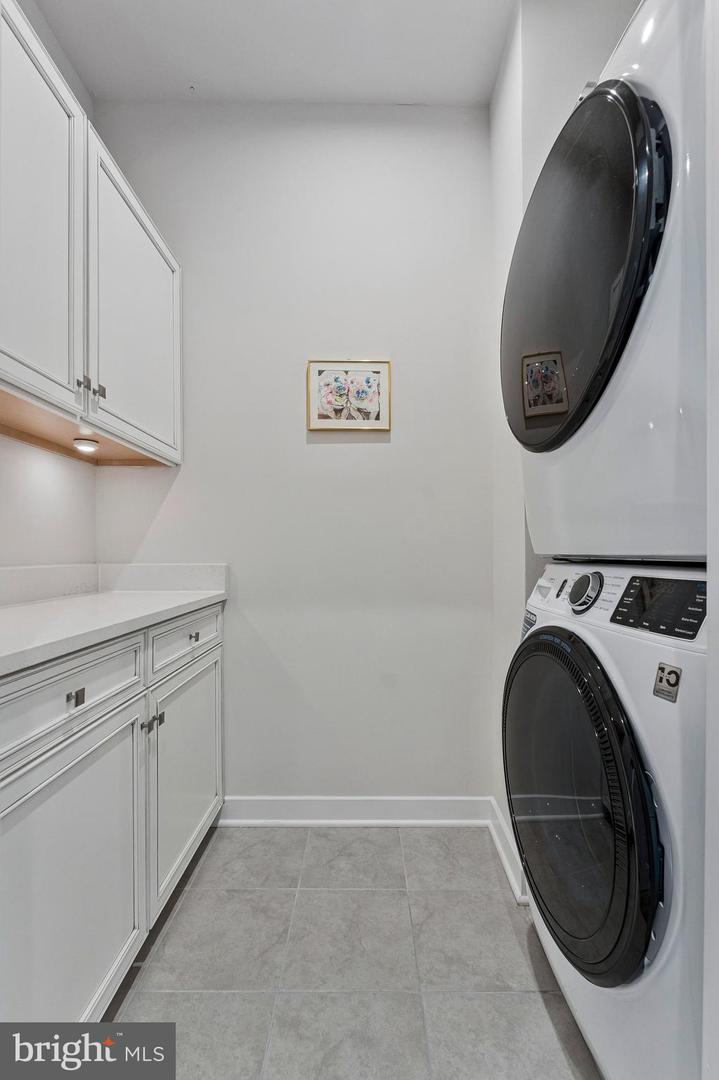 14057 Sunrise Valley Dr #9b Property Photo 21