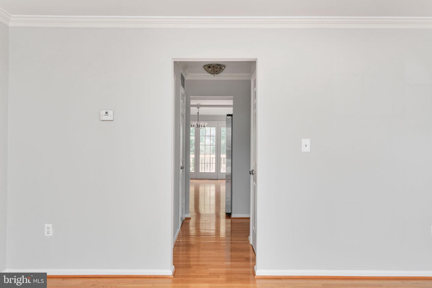 7512 Oldham Way Property Photo 10